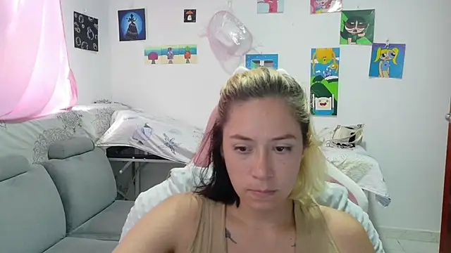 MommyMiaWs online show from 04/27/26, 07:56