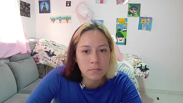 MommyMiaWs online show from 04/22/26, 03:52