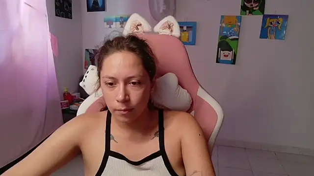 MommyMiaWs online show from 02/09/26, 03:32