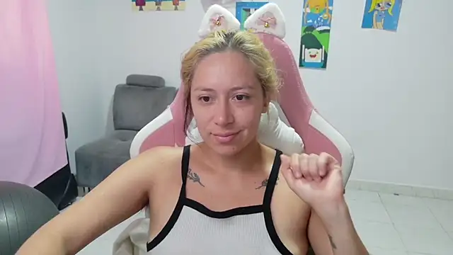 MommyMiaWs online show from 03/23/26, 01:55