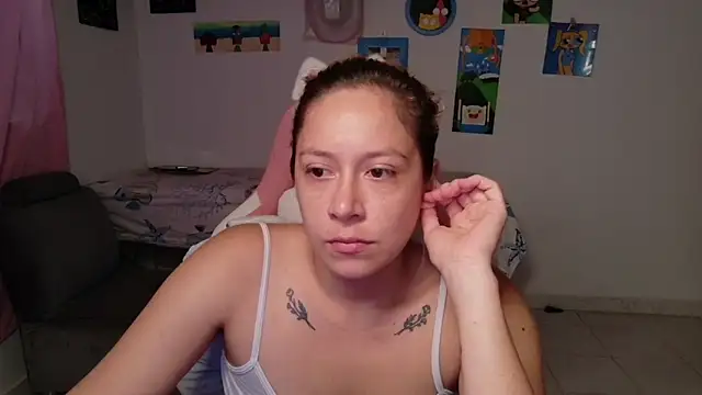 MommyMiaWs online show from 05/27/26, 01:51
