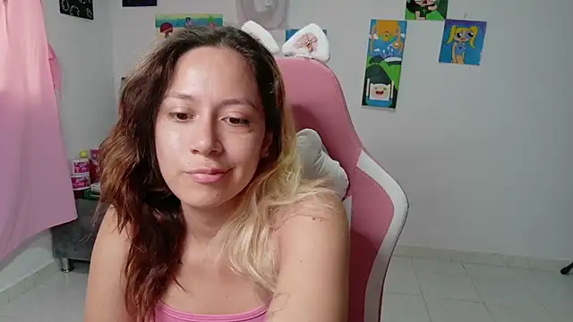 MommyMiaWs online show from 02/03/26, 01:27