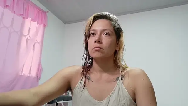 MommyMiaWs online show from 11/21/25, 07:35