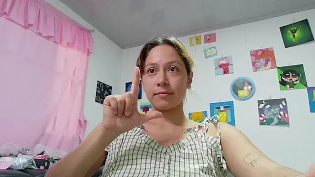 MommyMiaWs online show from 12/02/25, 07:04