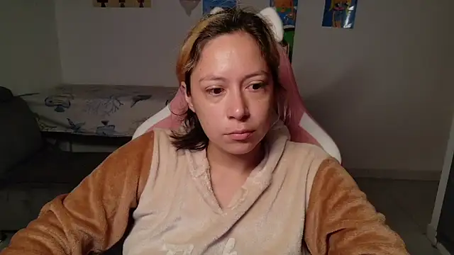 MommyMiaWs online show from 05/26/26, 01:20