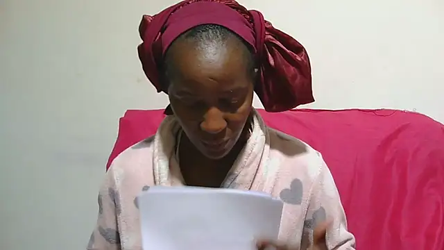 sluttylaura21 online show from 02/17/26, 04:15