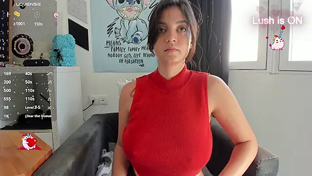 Snapshot of alexysgray chatting on 09/17/25, 03:14 alexysgray online show from 09/17/25, 03:14