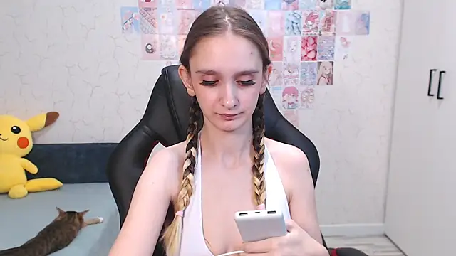 Snapshot of Jackie_Morgan chatting on 03/11/25, 12:33 Jackie Morgan online show from 03/11/25, 12:33