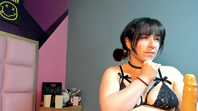 Snapshot of samanthaanderson_ chatting on 01/29/25, 01:16 samanthaanderson  online show from 01/29/25, 01:16