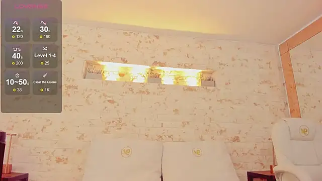 anette cooper online show from 03/18/25, 03:34