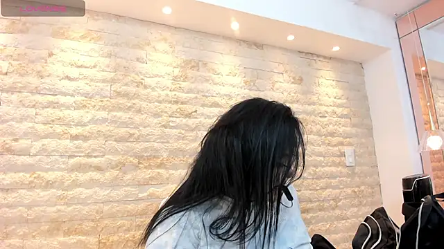 anette cooper online show from 12/04/25, 03:38