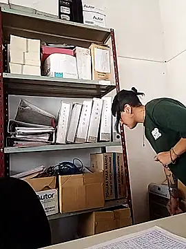 Snapshot of estefyzapata chatting on 02/10/26, 07:57 estefyzapata online show from 02/10/26, 07:57