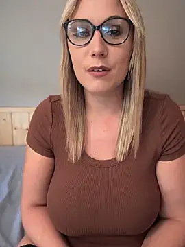 Leanymphoo online show from 10/07/25, 08:59