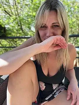 Leanymphoo online show from 04/07/26, 09:11