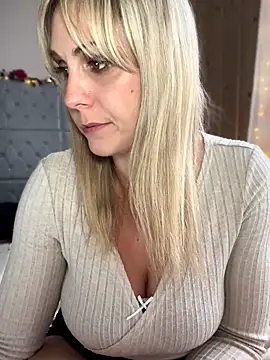 Leanymphoo online show from 03/15/26, 04:36