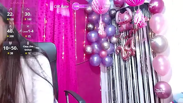 Snapshot of monica_little23 chatting on 01/23/25, 01:35 monica little23 online show from 01/23/25, 01:35