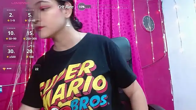 Snapshot of monica_little23 chatting on 01/01/25, 12:43 monica little23 online show from 01/01/25, 12:43
