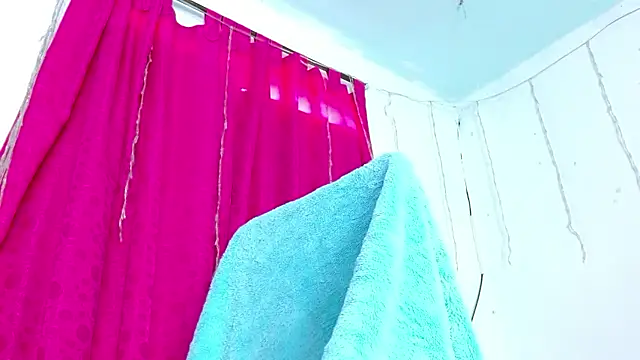 monica little23 online show from 01/11/26, 02:24