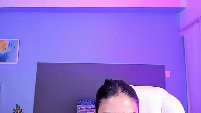 Snapshot of kylie_reyes chatting on 01/15/25, 01:45 kylie reyes online show from 01/15/25, 01:45