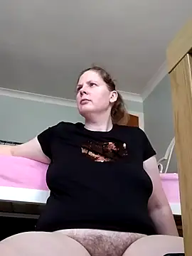 xxSexyBushLinnxx online show from 12/25/24, 12:47