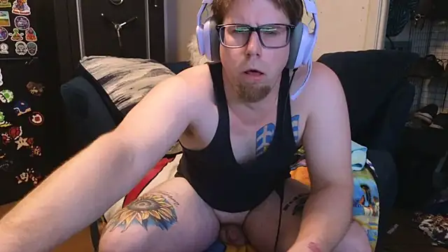 LovelyGreekDick6 online show from 06/19/26, 05:02