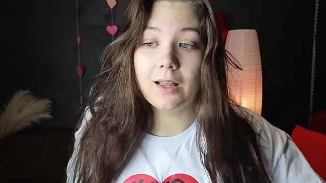 Snapshot of DjennaPalme chatting on 02/18/25, 12:15 DjennaPalme online show from 02/18/25, 12:15