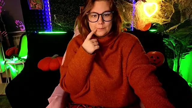 Snapshot of DjennaPalme chatting on 10/25/25, 01:38 DjennaPalme online show from 10/25/25, 01:38