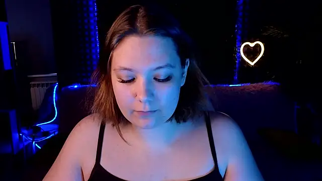 Snapshot of DjennaPalme chatting on 10/05/25, 08:05 DjennaPalme online show from 10/05/25, 08:05