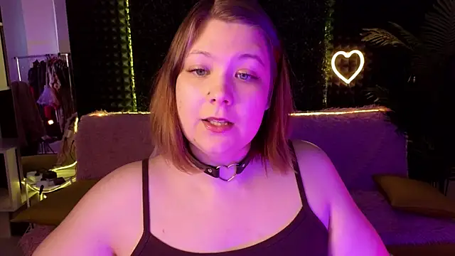 Snapshot of DjennaPalme chatting on 10/12/25, 03:19 DjennaPalme online show from 10/12/25, 03:19