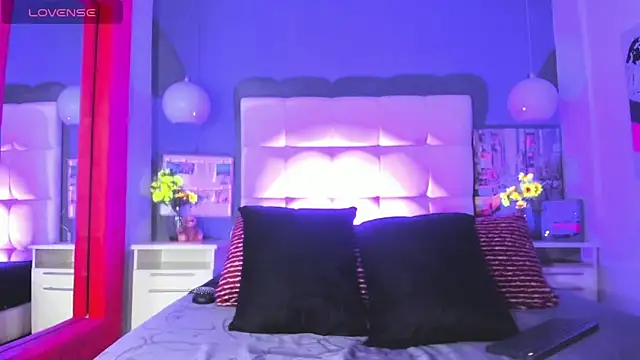 cinthya walker1 online show from 03/19/26, 02:39