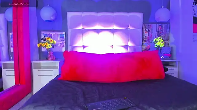 cinthya walker1 online show from 02/08/26, 03:21