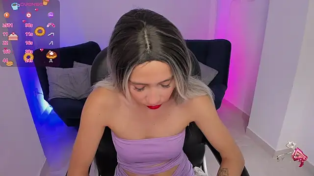 emilly smith 1 online show from 05/05/26, 11:08