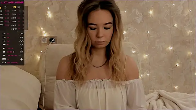 EvaSileZ online show from 11/07/25, 04:17