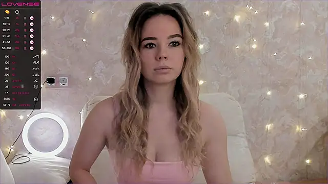 Snapshot of EvaSileZ chatting on 09/11/25, 02:22 EvaSileZ online show from 09/11/25, 02:22