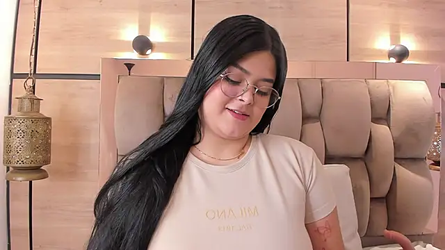 im mou  online show from 12/19/25, 01:02