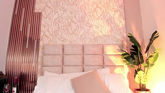 Gaia Stone online show from 02/13/26, 12:05