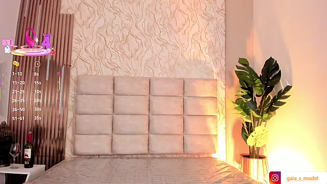 Gaia Stone online show from 02/24/26, 12:06