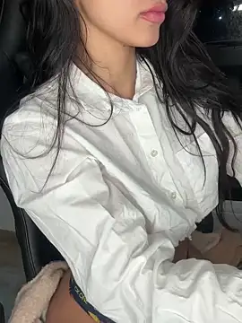 EvaMoet online show from 02/03/25, 05:51