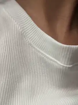 EvaMoet online show from 02/09/25, 11:36