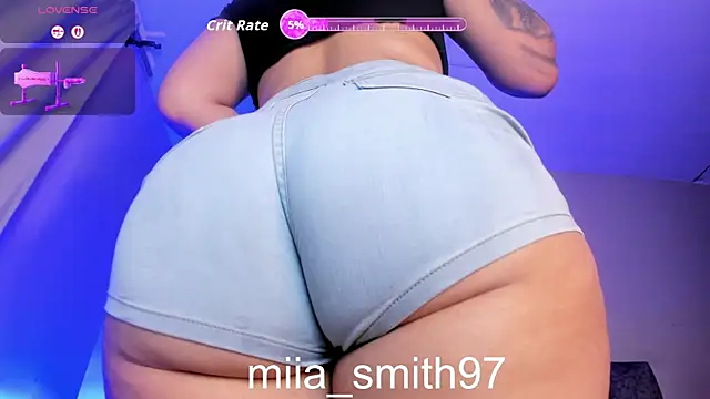 miia-smith97 online show from 05/05/26, 08:45