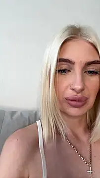 Mia Roxie online show from 03/05/26, 03:14