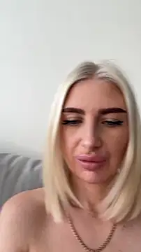 Mia Roxie online show from 03/24/26, 03:28