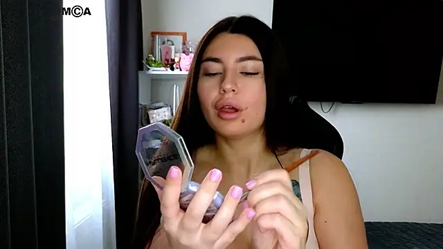 gracedorce online show from 04/19/26, 01:28