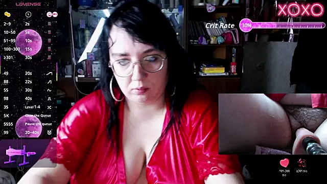 Snapshot of LeonaHarrison chatting on 11/07/25, 12:53 LeonaHarrison online show from 11/07/25, 12:53