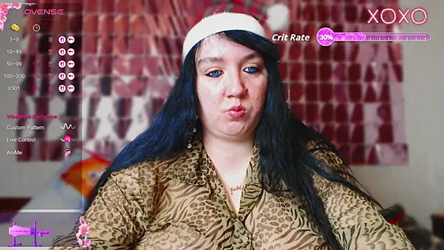 Snapshot of LeonaHarrison chatting on 12/18/25, 09:47 LeonaHarrison online show from 12/18/25, 09:47