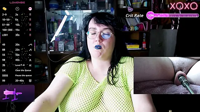 Snapshot of LeonaHarrison chatting on 11/09/25, 09:30 LeonaHarrison online show from 11/09/25, 09:30