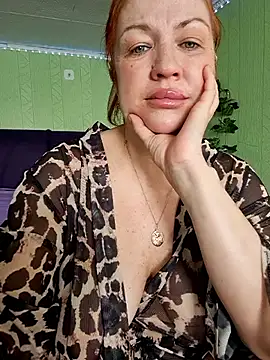 KiraXTender online show from 02/05/26, 03:46