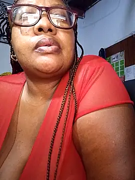 YELLOW BONE online show from 04/10/26, 11:45