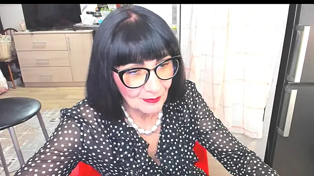 Tina Joness online show from 02/28/25, 06:52