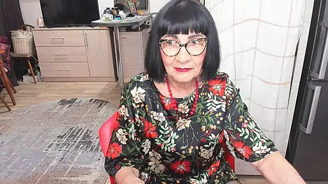 Tina Joness online show from 06/06/26, 04:23